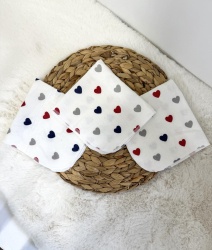 Комплект от 3 броя бархетни кърпички за многократна употреба "Сърчица"