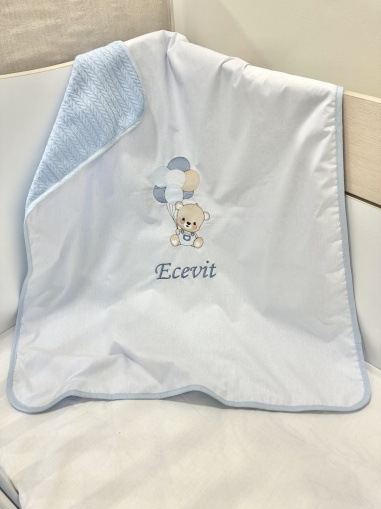 Персонализирано бебешко одеяло с бродерия "Мечо" - синьо, 80/90см.