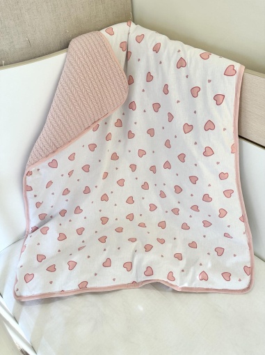 Бебешко одеяло - "Сърчица" - 80/90см.