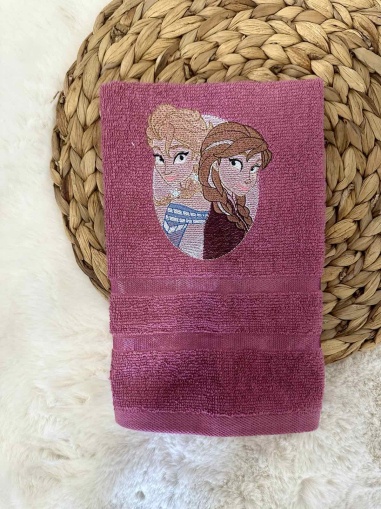 Детска кърпа за баня с бродерия - 30/50см. - Елза и Анна