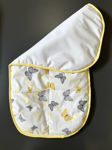 Непромокаема подложка 2в1 "Пеперуди" - жълто