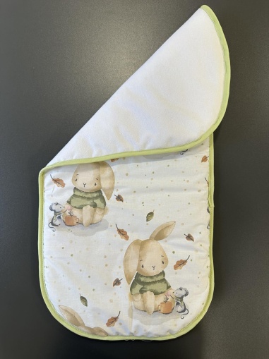 Непромокаема подложка 2в1 "Зайче"