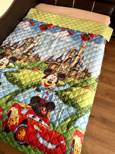 Детска кувертюра за легло "Мики маус"