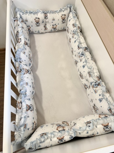 Обиколници за бебешка кошара "Моряче" - синьо каре