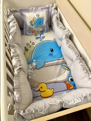 Луксозен бебешки спален комплект 8 части с обиколници "Кит"