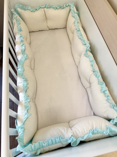 Обиколници за бебешка кошара "Екрю / Мента"