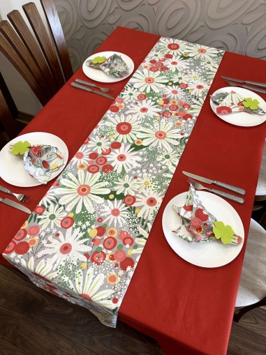 Комплект за маса "Пролетна хармония" 