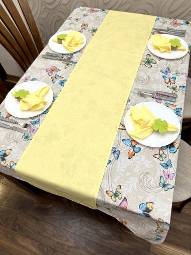 Комплект за маса "Пеперудено настроение"