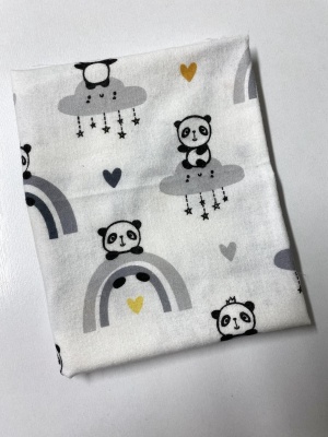 Бебешка пелена от бархет "Пандички" - 80/80см.
