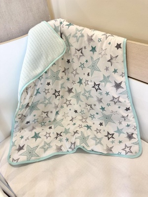 Бебешко одеяло - "Ментови звездички" - 80/90см.