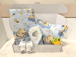 Луксозна подаръчна кутия за бебе "Сини меченца"