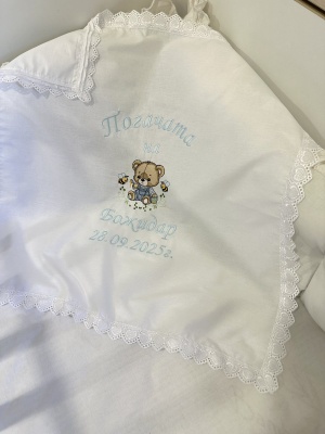 Бродирана кърпа/ месал за бебешка погача - 60/60см. - "Меченце"