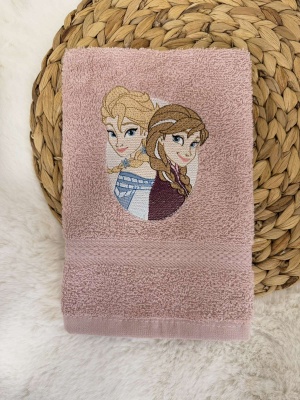 Детска кърпа за баня с бродерия - 30/50см. - Елза и Анна - розово