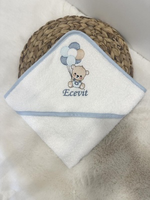 Бебешка бродирана хавлийка за баня "Мече с балончета" - розово